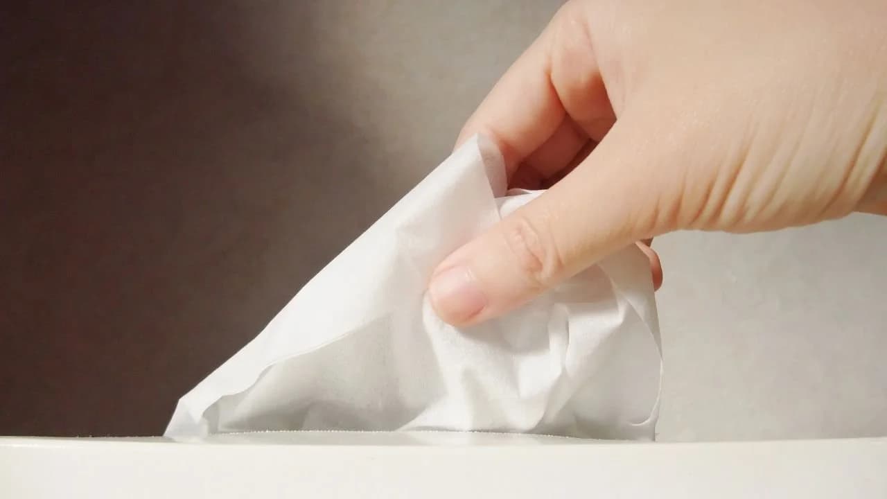 Puis-je nettoyer la pâte thermique avec du papier toilette ?